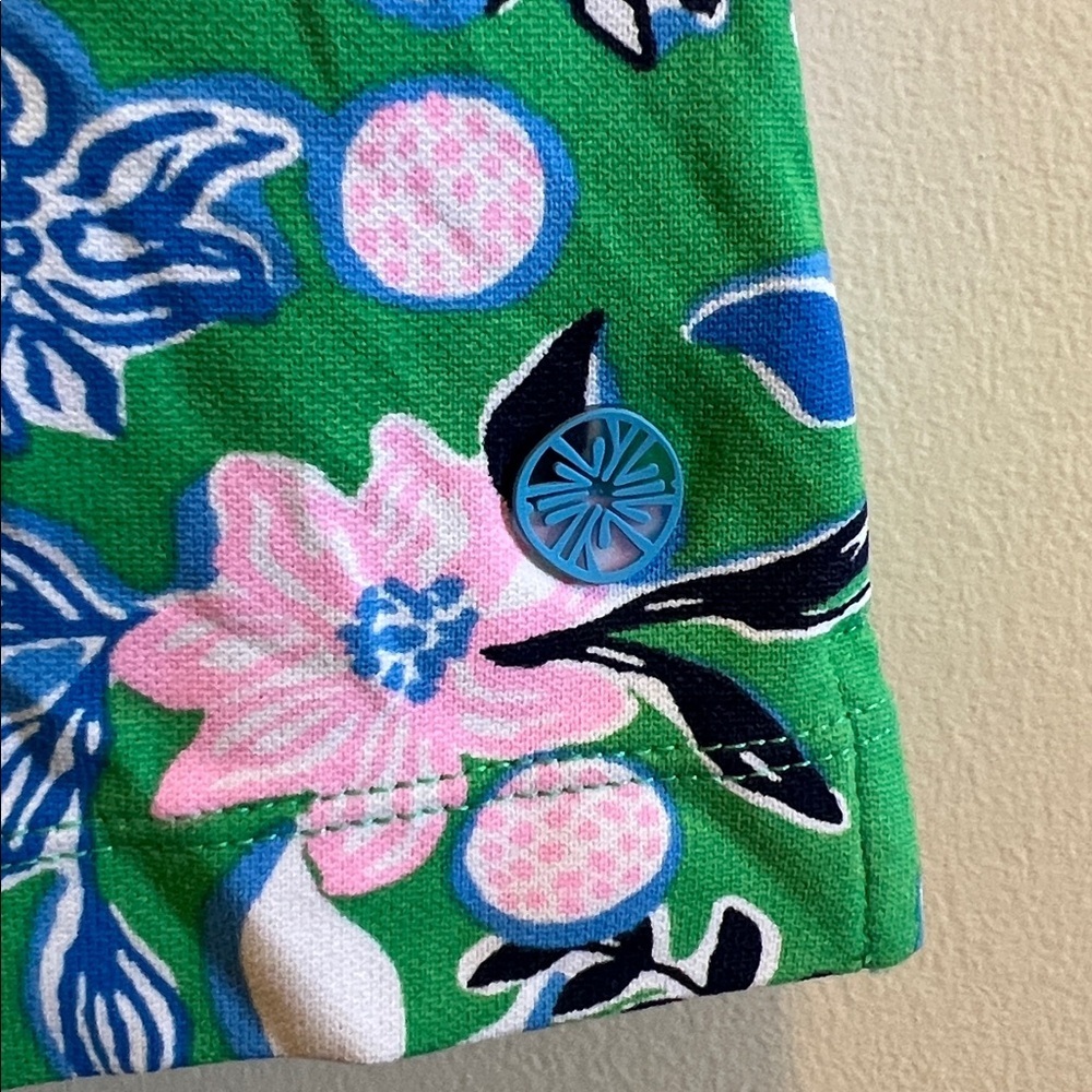 Lilly Pulitzer Freda scallop polo in spearmint golf to you drop M size - Picture 3 of 4